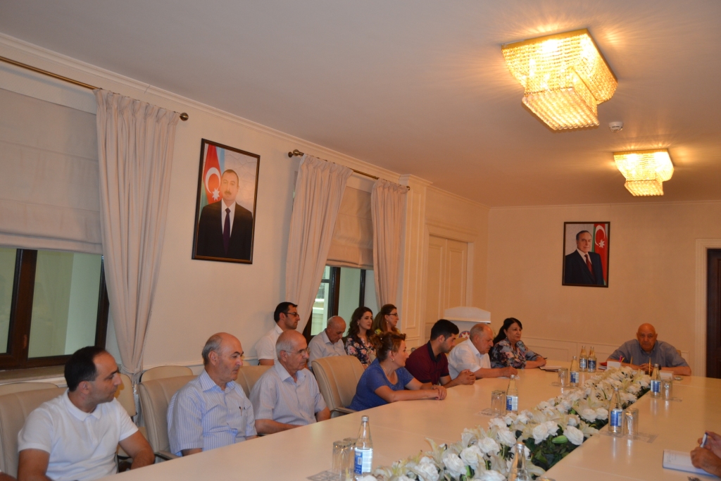 İsmayıllı RİH-nin başçısı Yaponiyaya səfərə gedənlərlə görüşdü   - FOTO